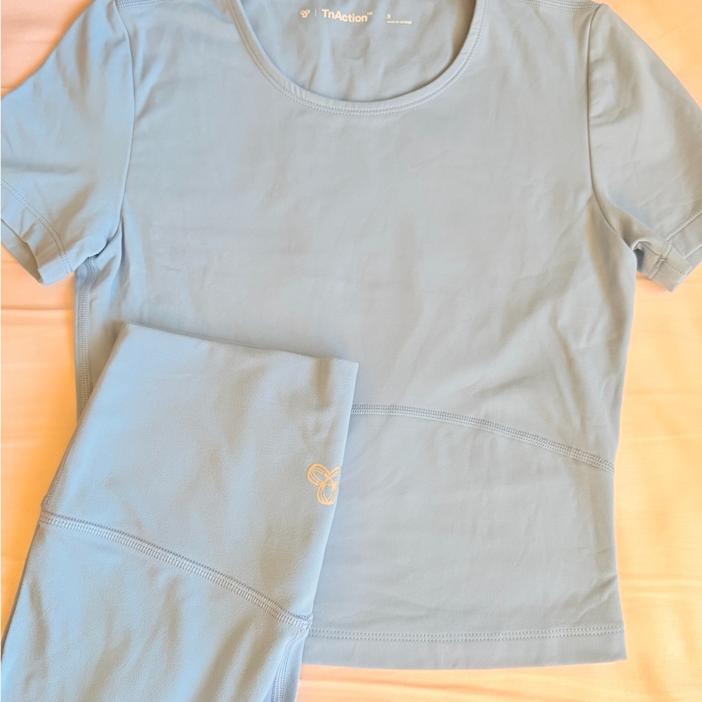 TNA Women's Light Blue Active Top - Picture 6 of 6